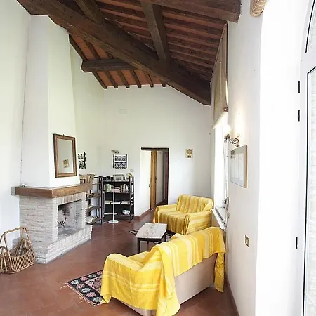 Sleeps 4 Wifi Вилла